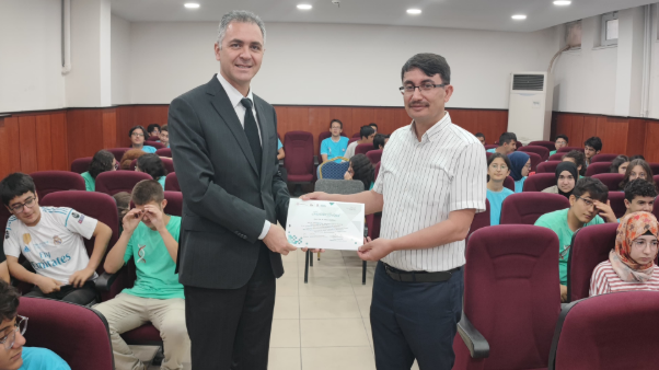 Adıyaman’da “Endüstri 4.0 Sanal Gerçeklik Uygulamaları” Konulu TÜBİTAK Bilim Söyleşisi Gerçekleştirildi