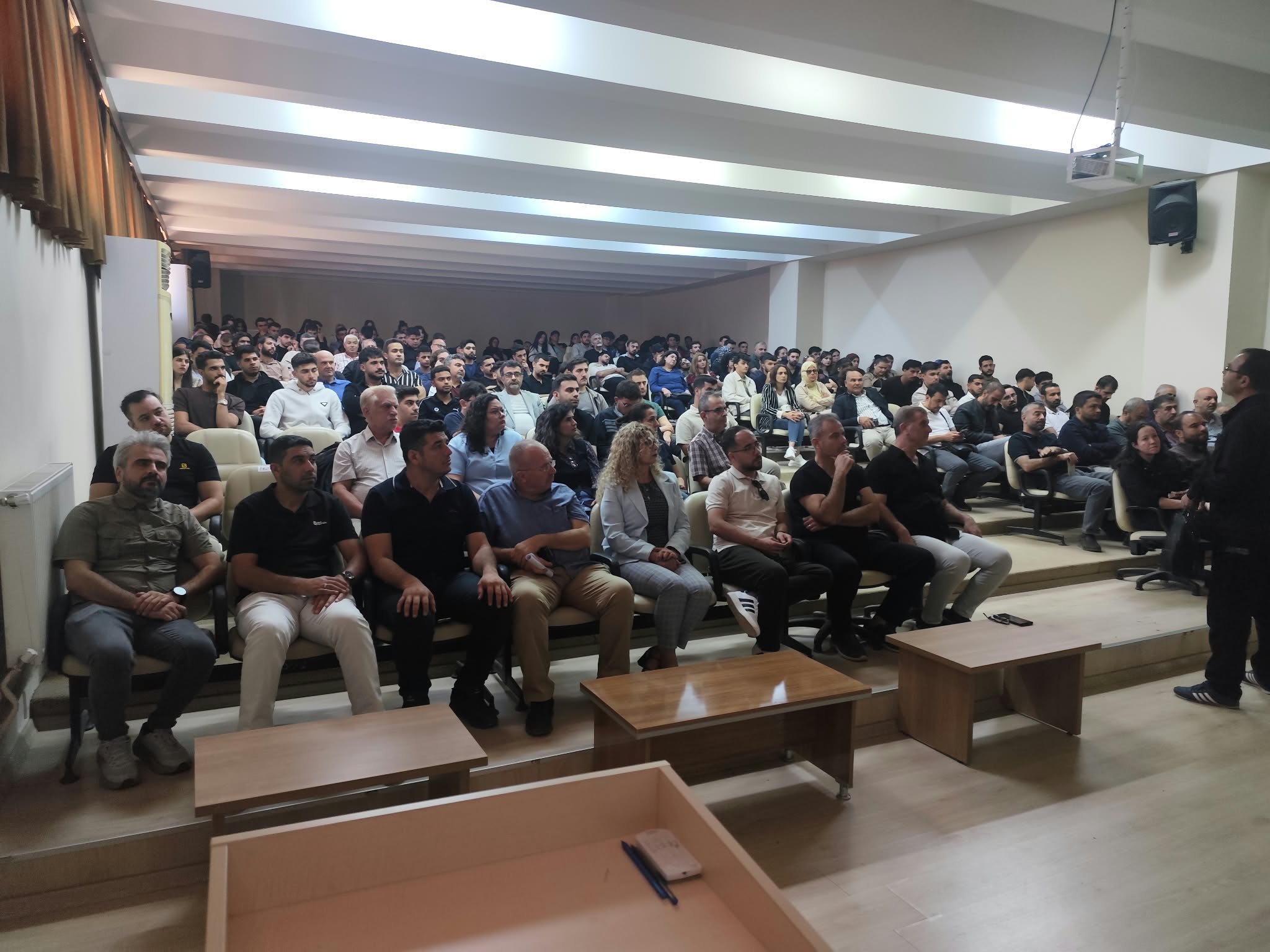 Yüksekokulumuzda AFAD Toplantısı yapıldı.