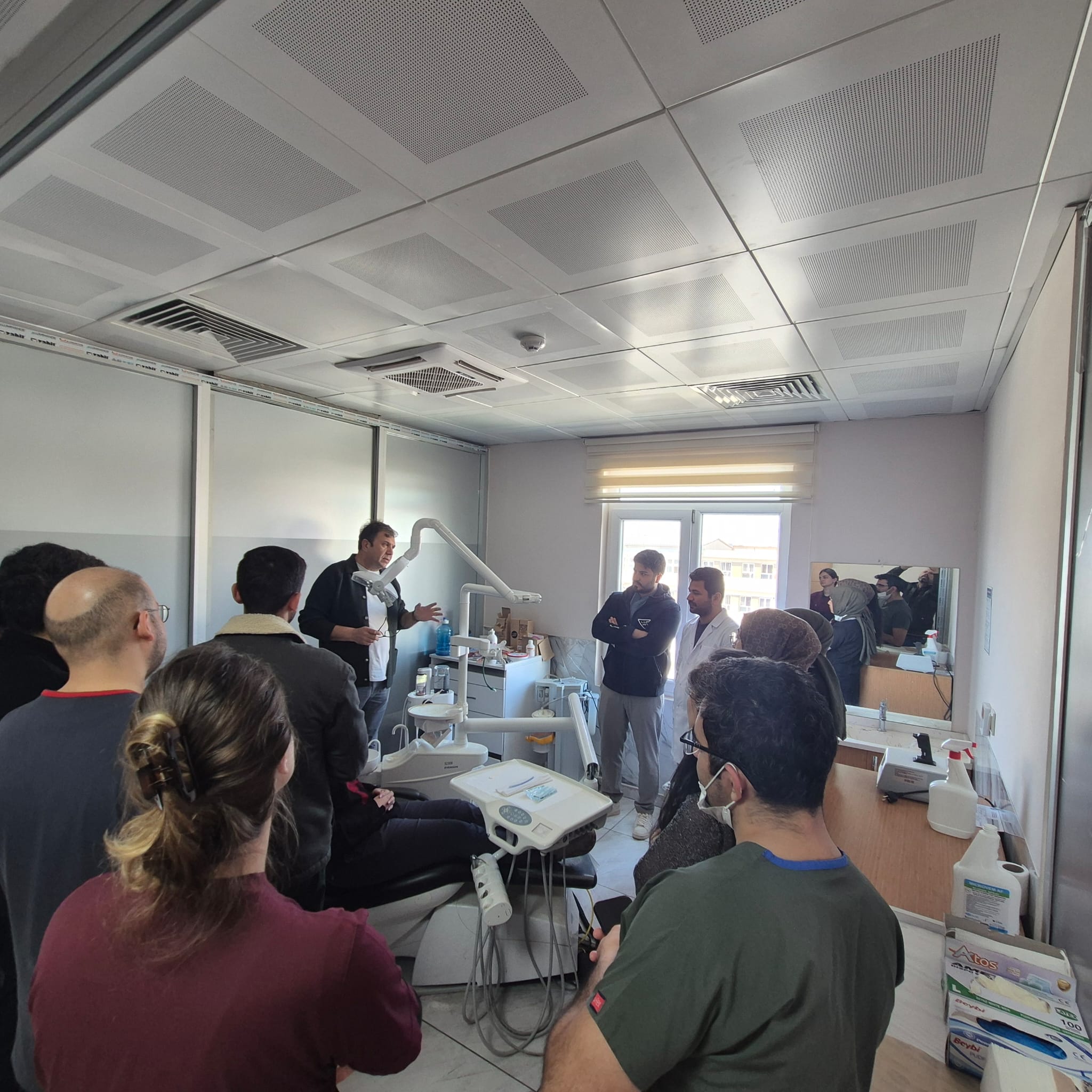 Periodontoloji Eğitiminde Teknoloji Yatırımı: Master Profilaksi Cihazı Fakültemizde