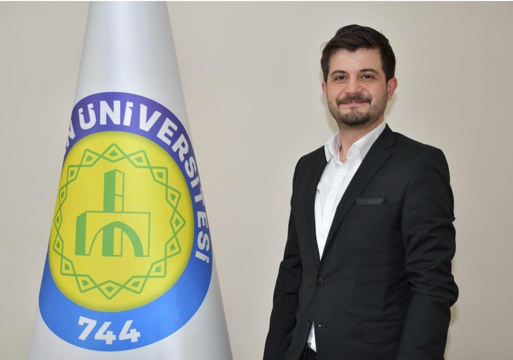 HARRAN ÜNİVERSİTESİ DİŞ HEKİMLİĞİ FAKÜLTESİNDEN AKADEMİK BAŞARI