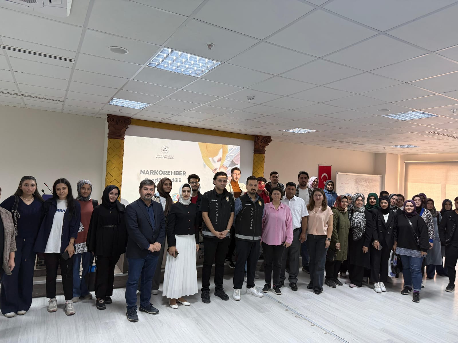 "Narko Gençlik” Konulu Söyleşi