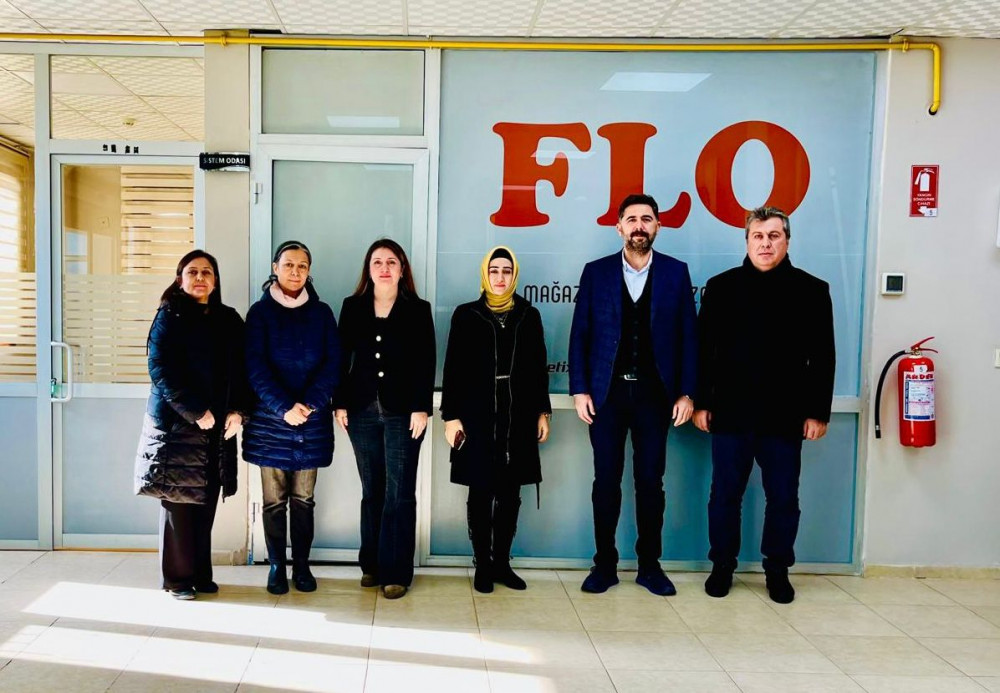 OSBMYO yönetimi FLO Ayakkabı Üretim Fabrikası Ziyareti