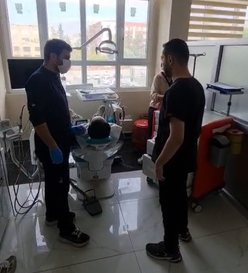 Fakültemiz Ağız ve Diş Sağlığı Merkezimizde Mavi Kod tatbikatı yapıldı.