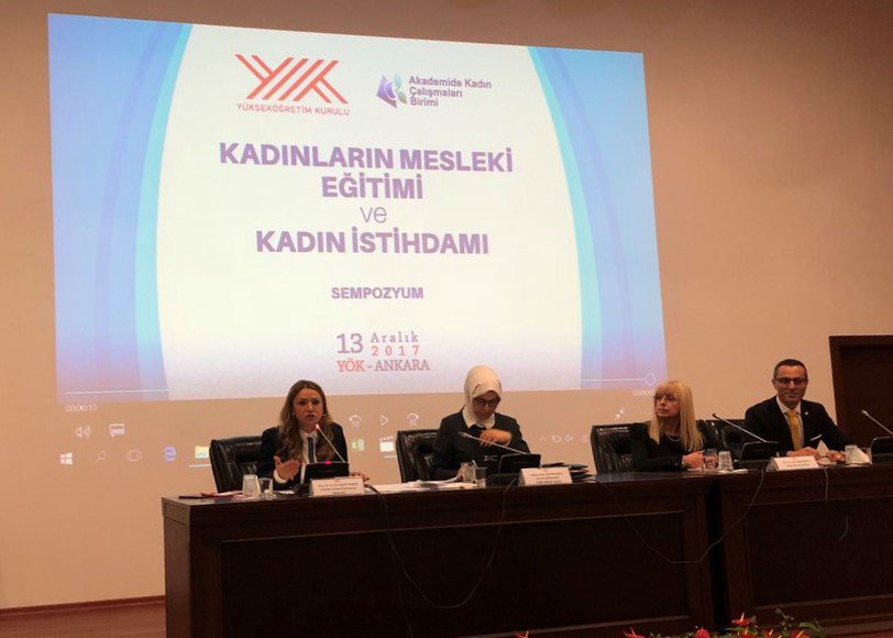 13 Aralık 2017 - "Kadınların Mesleki Eğitimi ve Kadın İstihdamı" adlı sempozyuma katılım