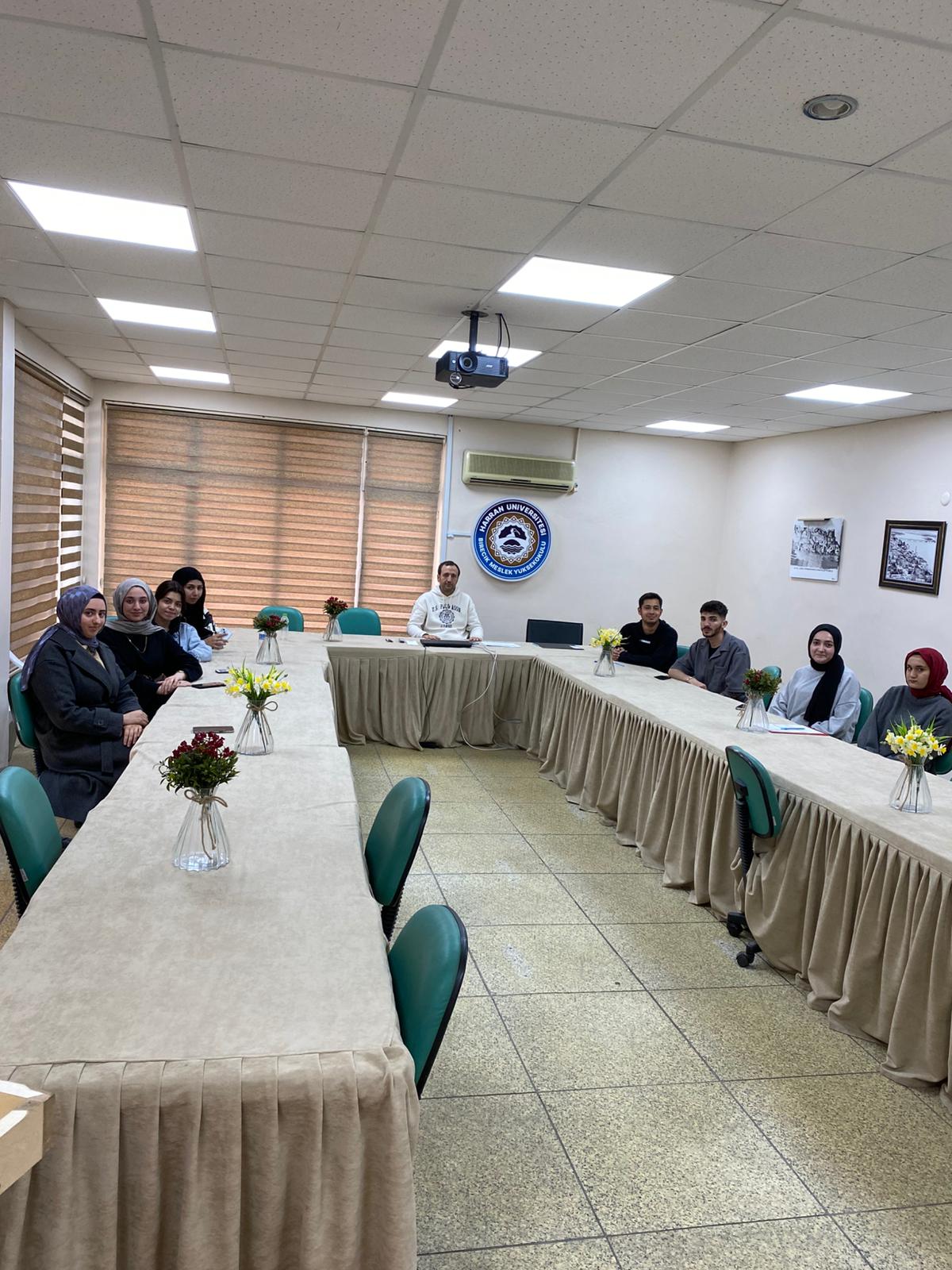 İŞKUR Gençlik Programı Kapsamında Öğrencilerle Toplantı Gerçekleştirildi