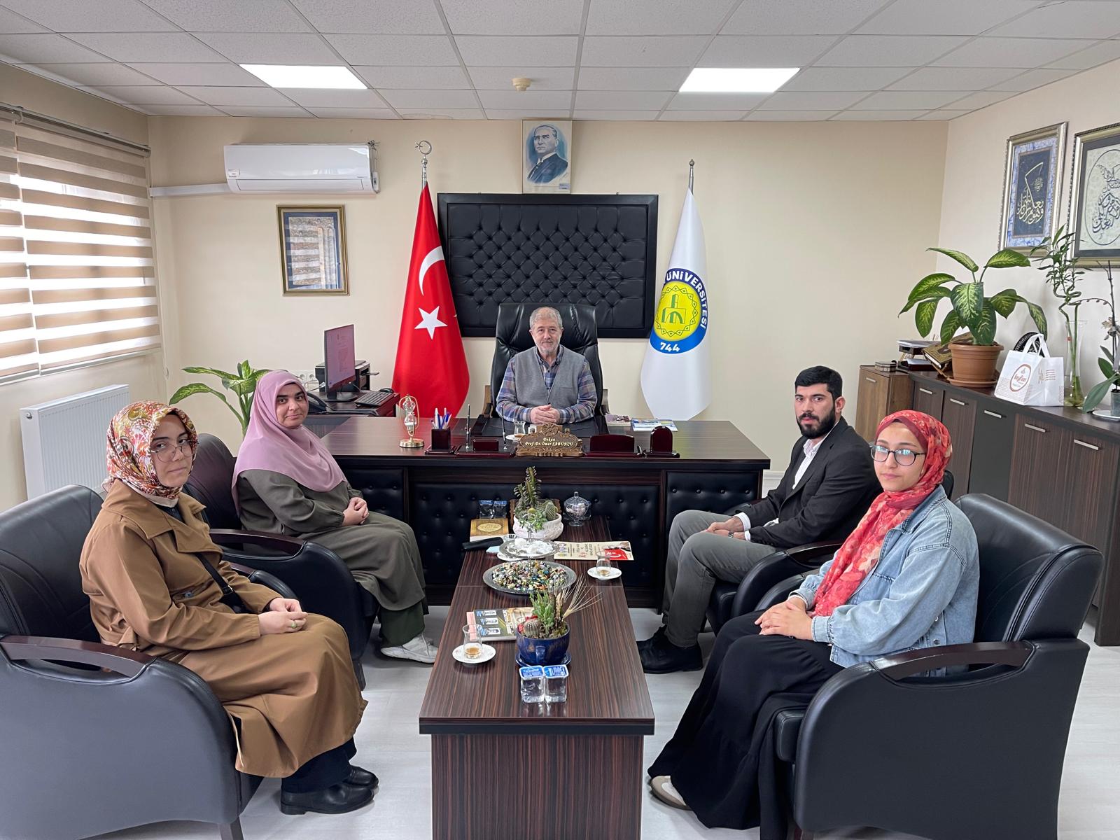 Sosyal ve Kültürel Faaliyetler: Kulüp Toplantısı