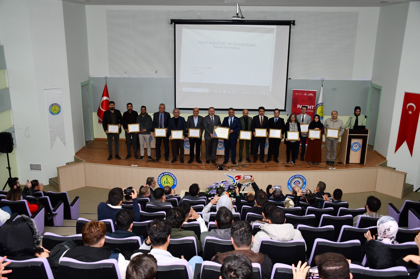 Öğretim Üyemiz Dr. Öğr. Üyesi Mahmut Tankuş’a Patent Başarısından Dolayı Teşekkür Belgesi