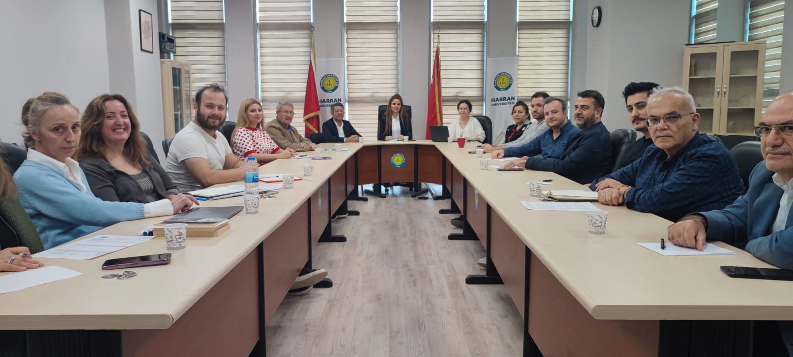 2025-2026 GÜZ DÖNEMİ DERS MEMNUNİYET ANKETLERİ VE KYBS SÜREÇLERİNE İLİŞKİN DEĞERLENDİRME TOPLANTISI GERÇEKLEŞTİRİLDİ