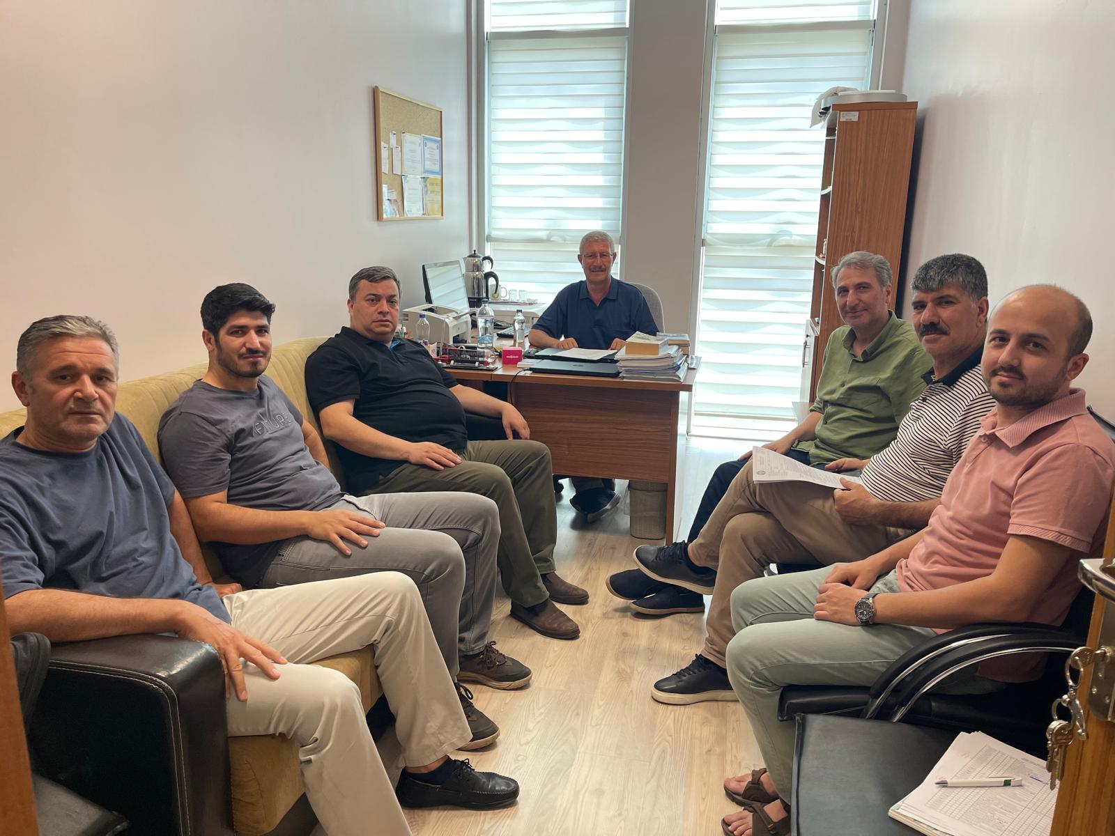 LİSANSÜSTÜ PROGRAM MÜFREDATININ GÜNCELLENMESİNE YÖNELİK TOPLANTI GERÇEKLEŞTİRİLDİ