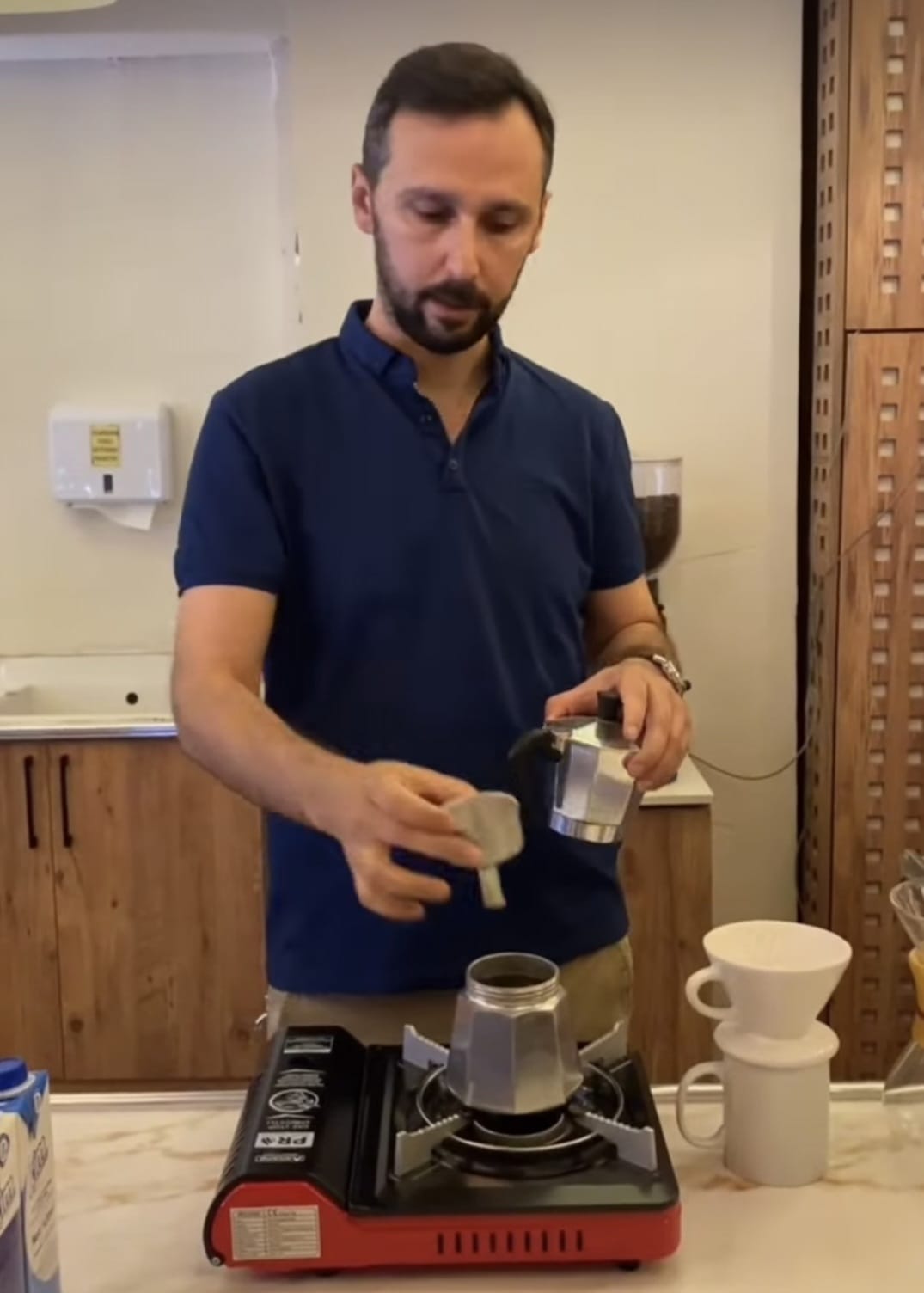 Dr. Öğr. Üyesi Mehmet BEYAZGÜL hocamızdan Kahve Demleme Yöntemleri