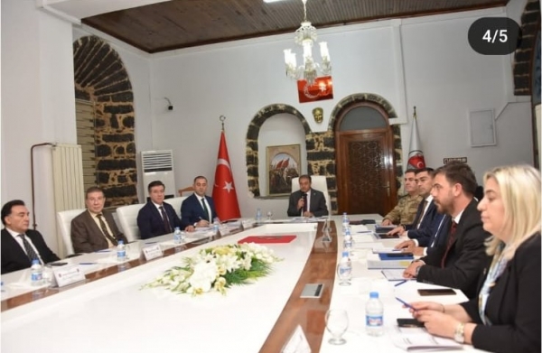 Şanlıurfa Valiliğinden Siverek'te "Ramazan Buluşmaları İftar Programı"