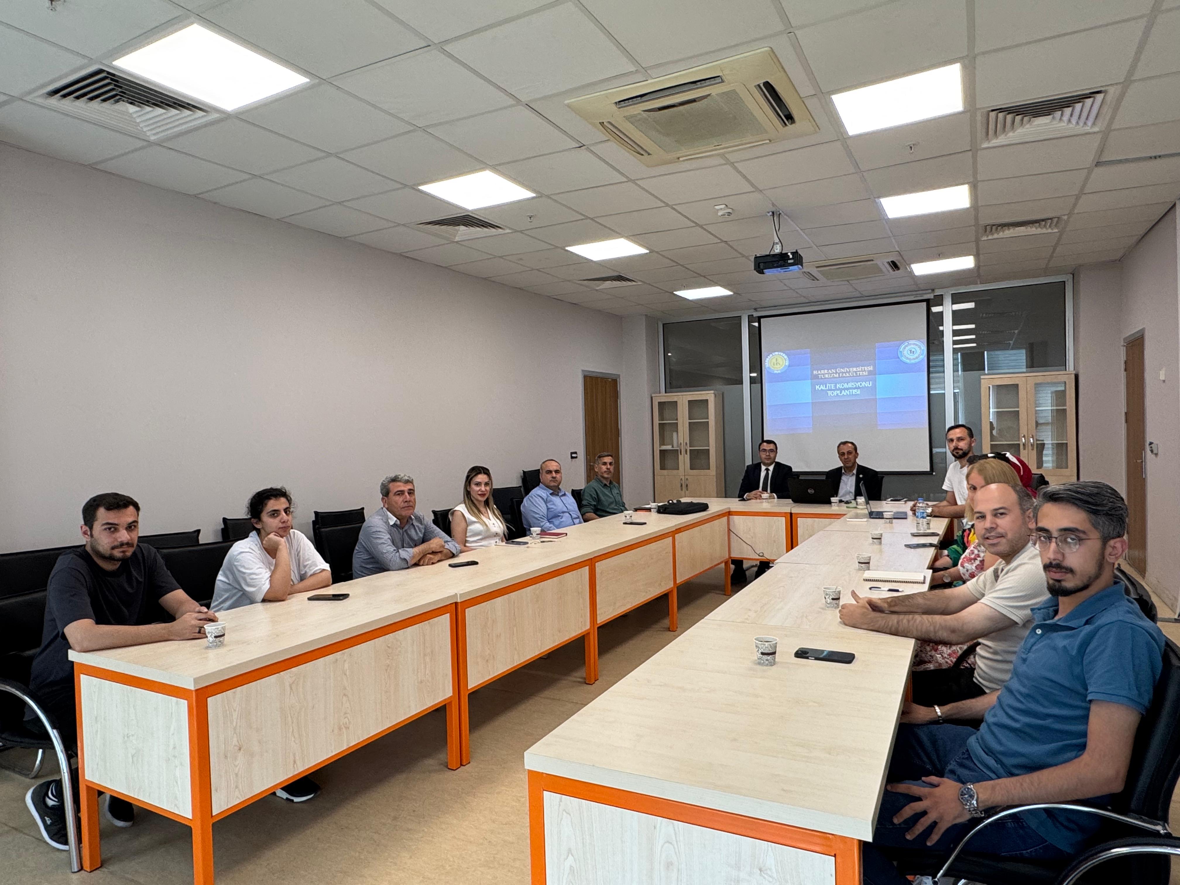 Turizm Fakültemizde Kalite Süreçleri Değerlendirme Toplantısı Gerçekleştirildi