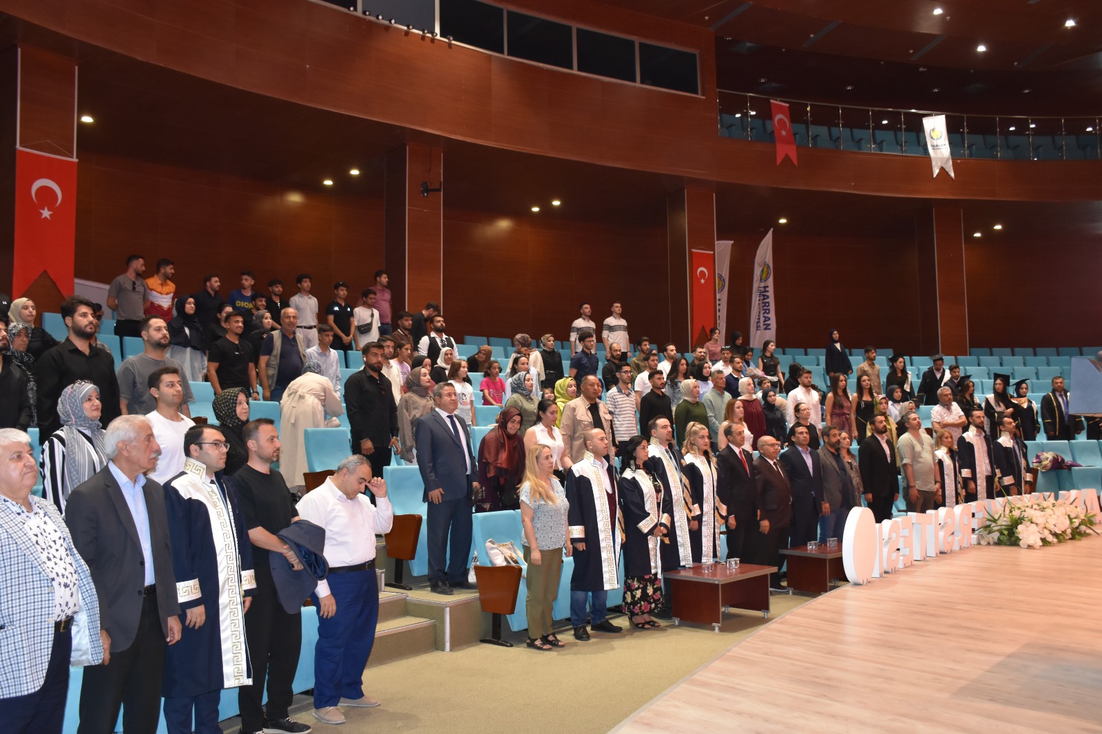 Turizm Fakültesi 2024-2025 Mezuniyet Töreni Gerçekleştirildi