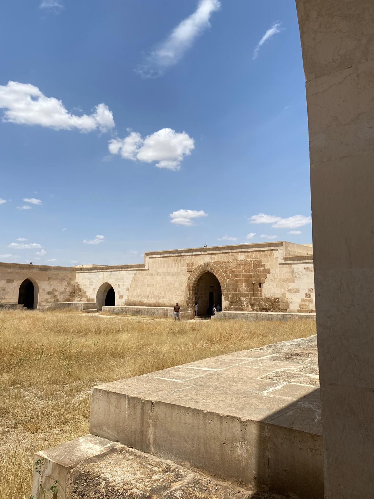 Mimari Restorasyon Programı Bazda Mağarası ve Han El Ba-rur Teknik Gezisi