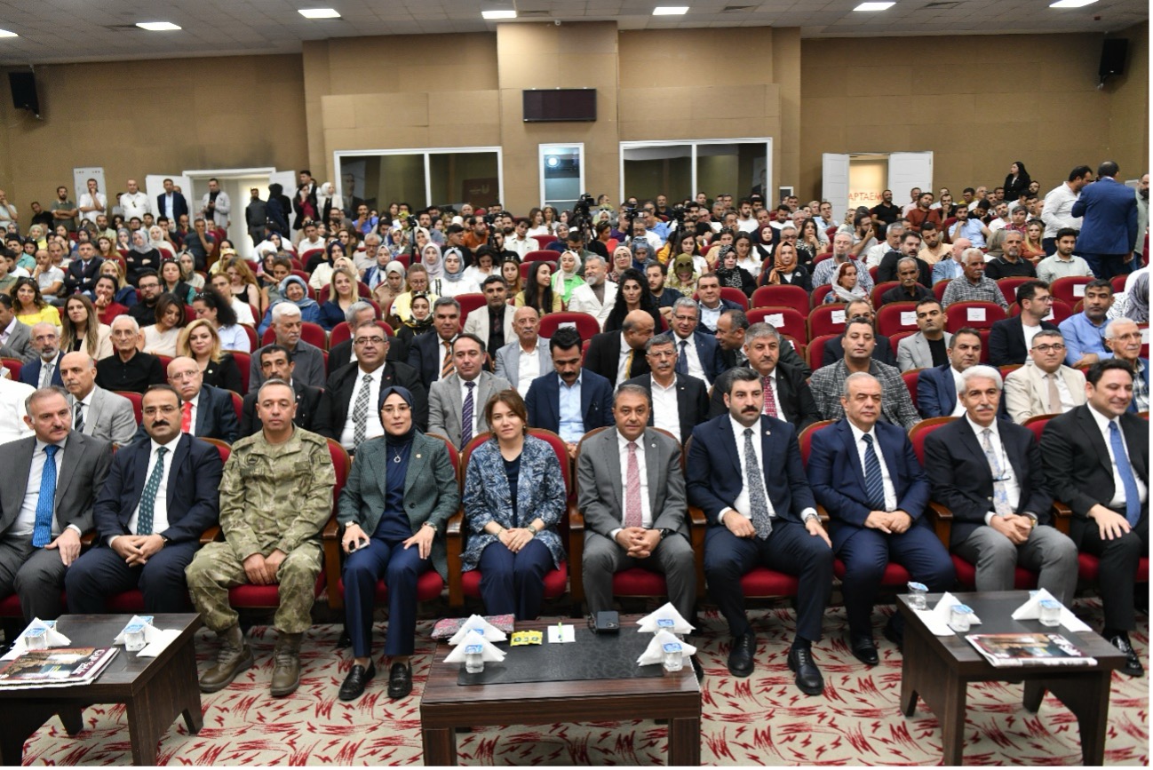 “Şanlıurfa Somut Olmayan Kültürel Miras Araştırmaları Projesi Kapanış Paneli Gerçekleştirildi”