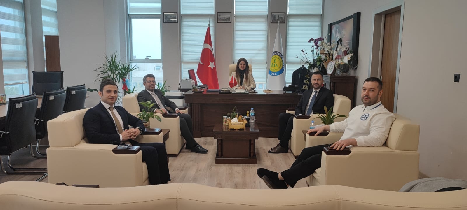 BANKA MÜDÜRLERİNDEN FAKÜLTEMİZE ZİYARET