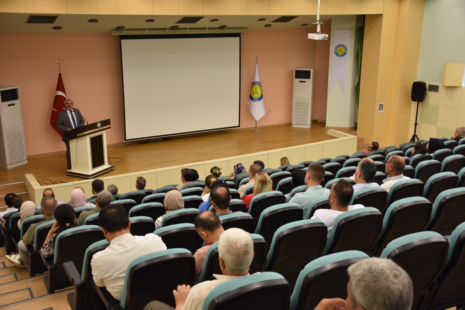 PERSONELİMİZE DİJİTAL BAĞIMLILIKLA MÜCADELEDE AİLENİN ROLÜ KONULU EĞİTİM VERİLDİ